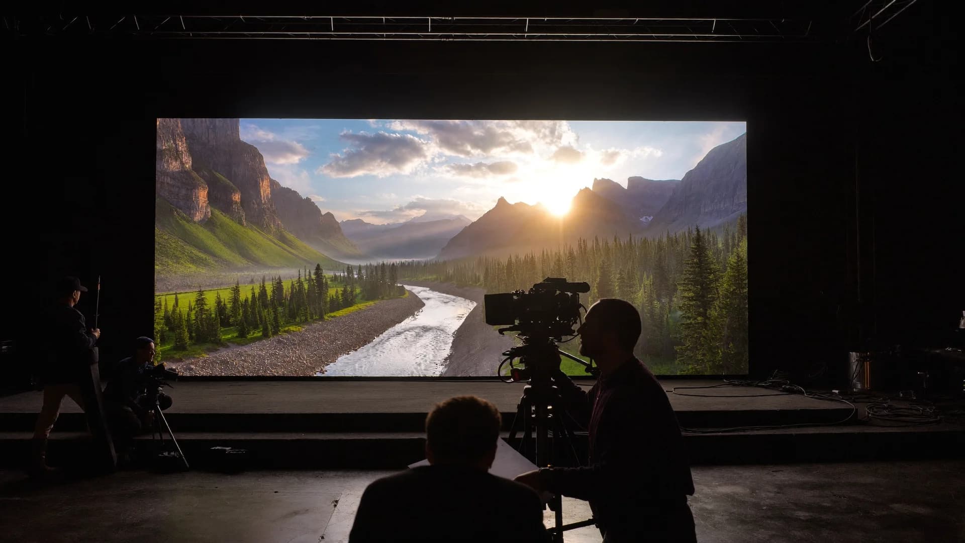 How to Assess Virtual Production Quality Before Booking