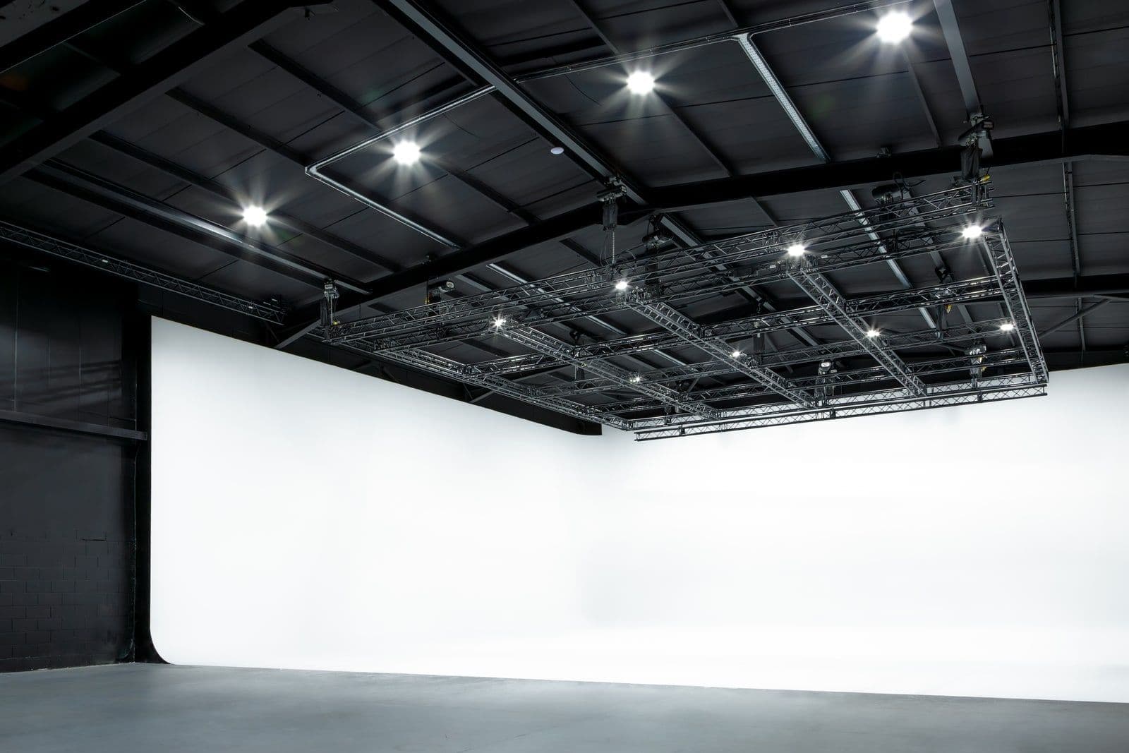 White infinity cove lit for a video shoot