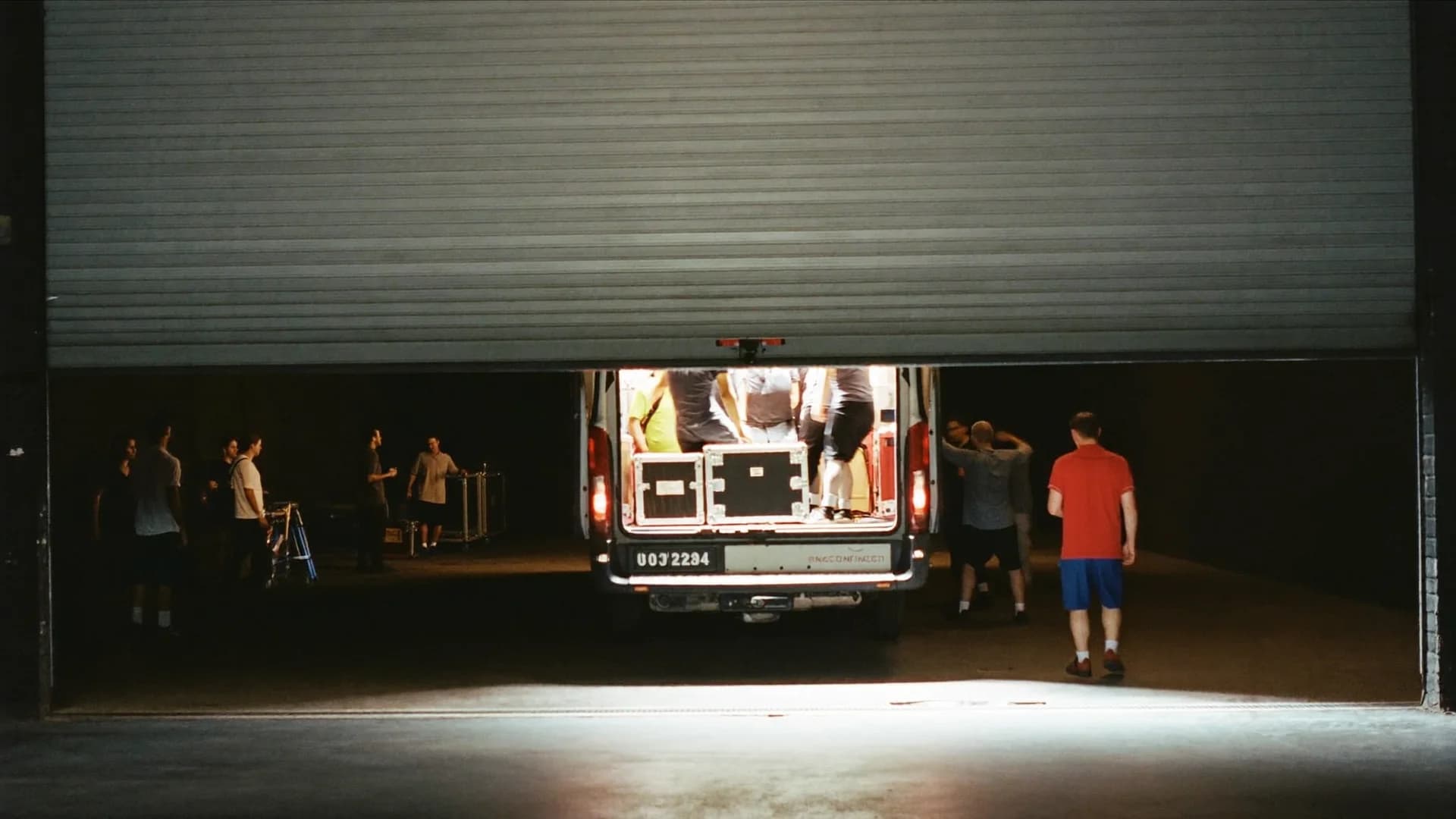 7 Key Differences Between Drive In Access and Loading Docks for Studio Shoots