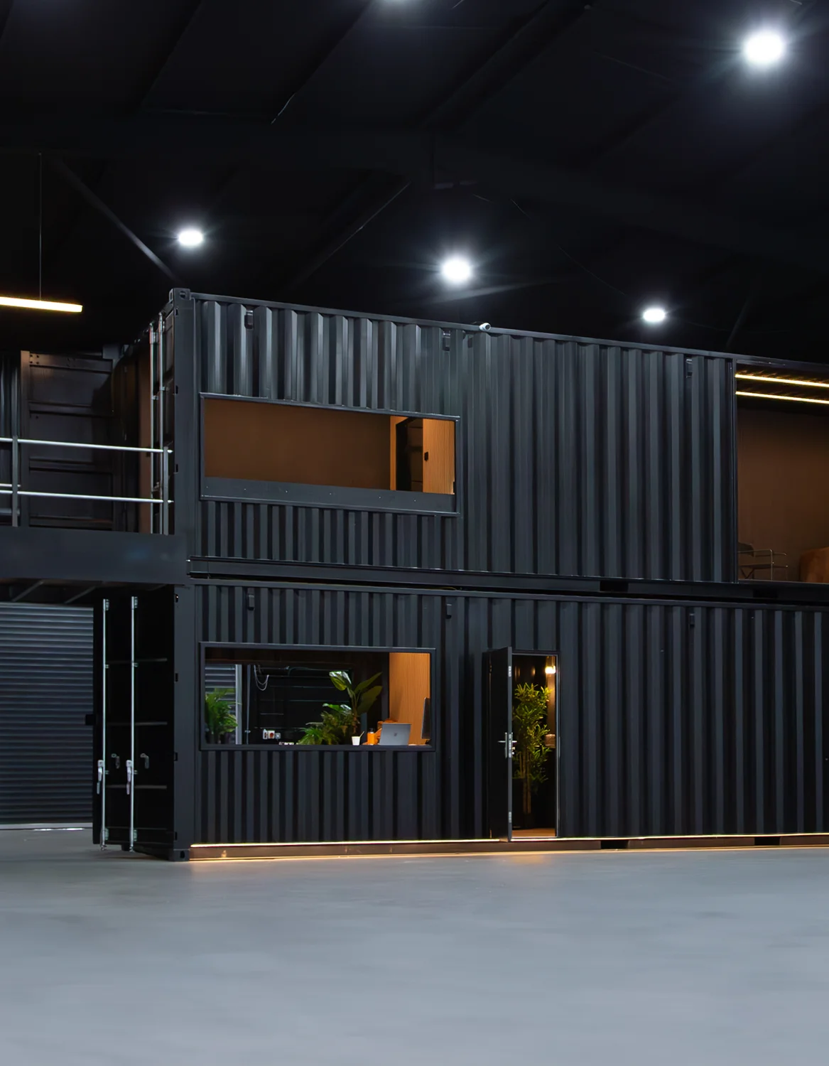 Why do independent filmmakers prefer south london movie studios like Mammoth London?